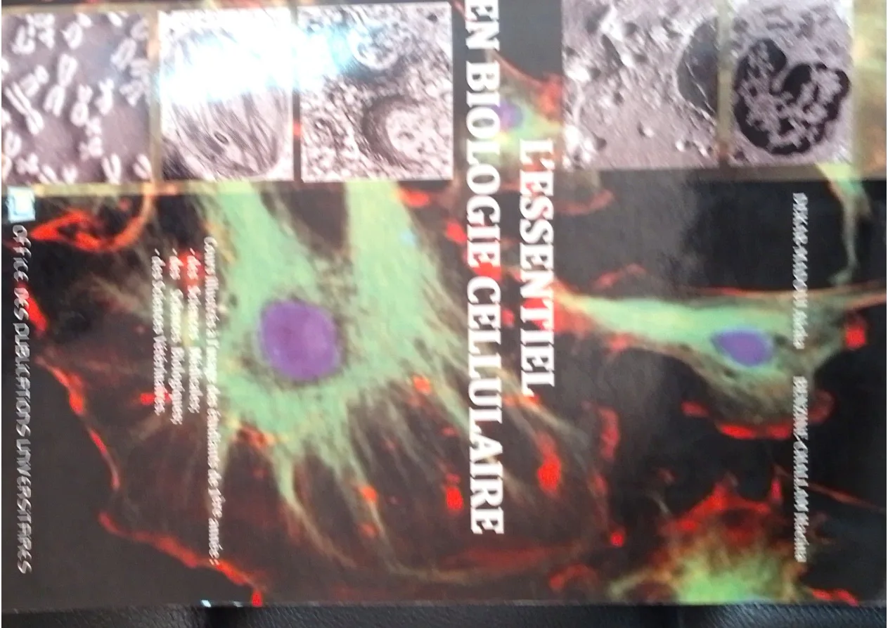 Couverture de L'Essentiel en biologie cellulaire